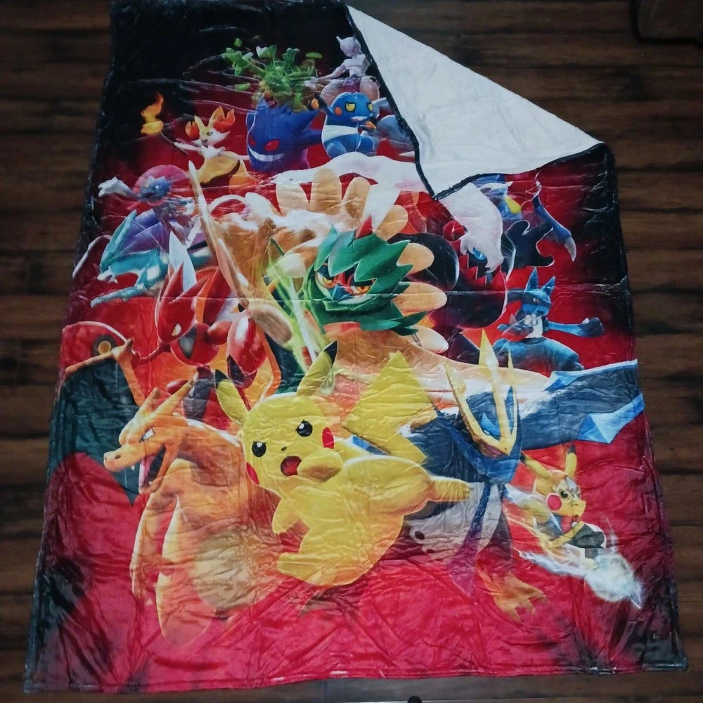 Pokemon Fleece Throw Blanket 80x60 Pikachu Charizard Mewtwo Gengar Collage